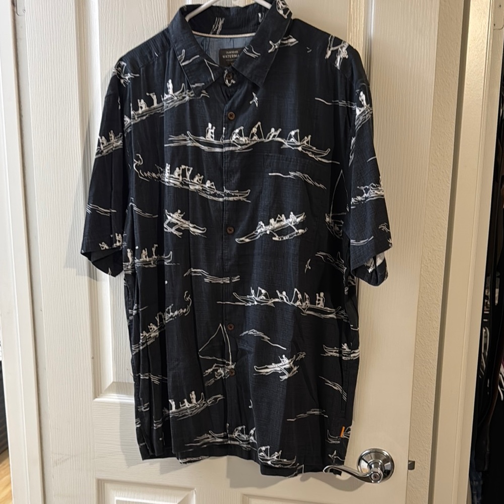 Reyn Spooner Black and White Casual Button Down Shirt